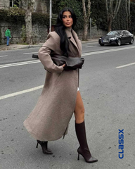 Klasični bež kaput