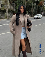 Klasični bež kaput