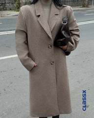 Klasični bež kaput