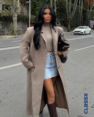 Klasični bež kaput