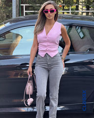 Klasične zvonarice sa visokim strukom i lagano izbledelim detaljima 507/53