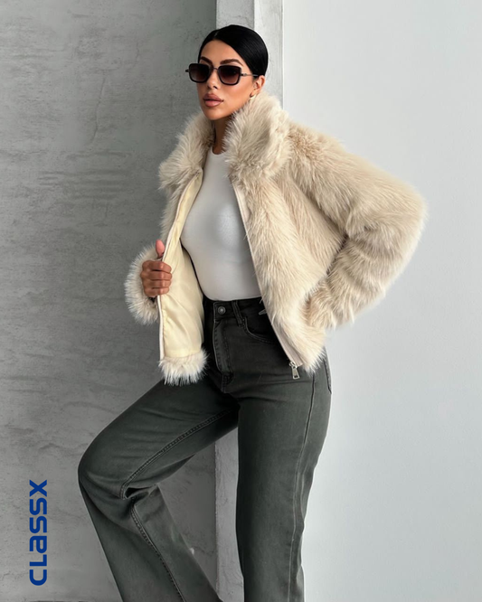 Bež kratka bunda sa rajsferšlusom