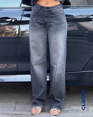 Klasične farmerke sa širokim nogavicama i lagano izbledelim detaljima 606/18