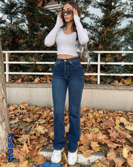 Farmerke dubokog struka sa zvonastim nogavicama 508/74