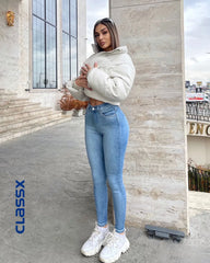 Svetle farmerke dubokog struka sa push-up efektom 512/5