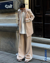 Bež žensko odelo sa prugama 10071