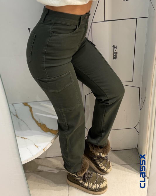 Cargo Fit Džeparke 617 u Maslinasto zelenoj boji