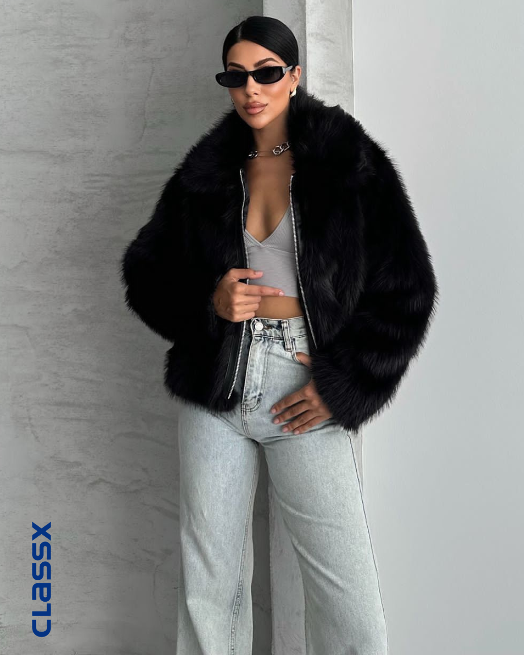 Crna kratka bunda sa rajsferšlusom